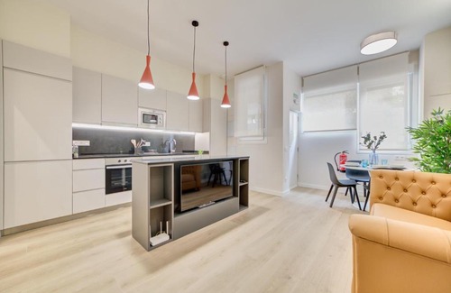Lezcairu Apartment | Apartamento Pamplona Prime by Clabao
