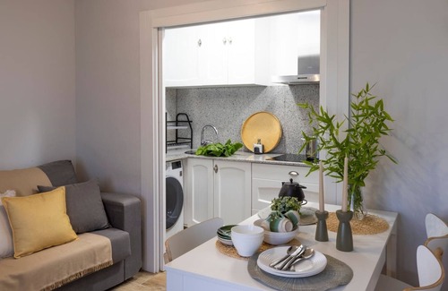 Altafulla Apartment | Apartamento Para 4 con Jardín a 500m de la Playa