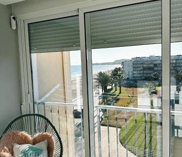 La Pineda Apartment | Apartamento Paradis Playa
