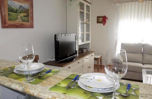 Ezcaray Apartment | Apartamento pet friendly en Ezcaray, con piscina