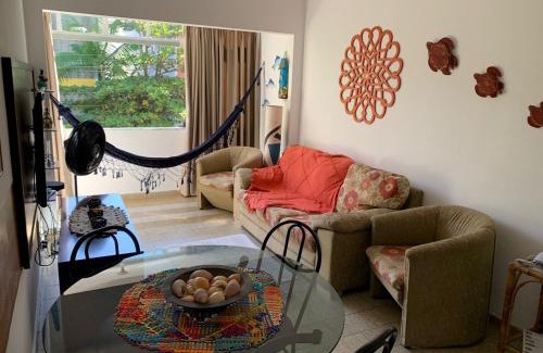 Asturias Apartment | Apartamento Praia das Astúrias, 2 minutos de caminhada para praia, piscina, garagem demarcada, cama Queen
