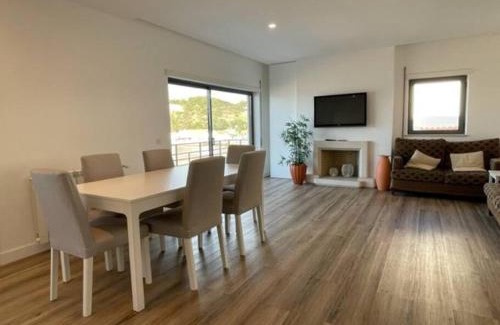 Sao Martinho do Porto Apartment | Apartamento em frente à Praia