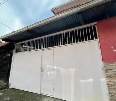 Pajaro Azul Apartment | Apartamento Quepos