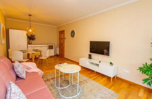 Figueras (Castropol) Apartment | APARTAMENTO RIAMAR - A ESTRENAR