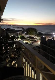 Praia de Iracema Apartment | apartamento som do mar