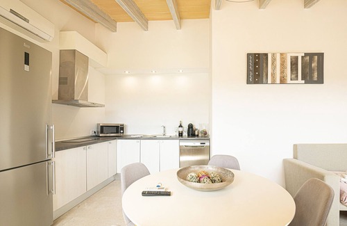 Petra Apartment | Apartamento Son Calo B by Rentallorca