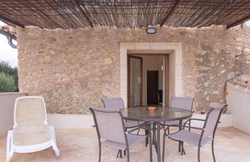 Petra Apartment | Apartamento Son Calo F by Rentallorca