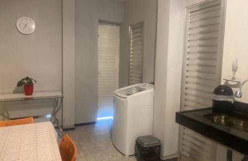 Carlos Prates Apartment | Apartamento térreo de 1 quarto