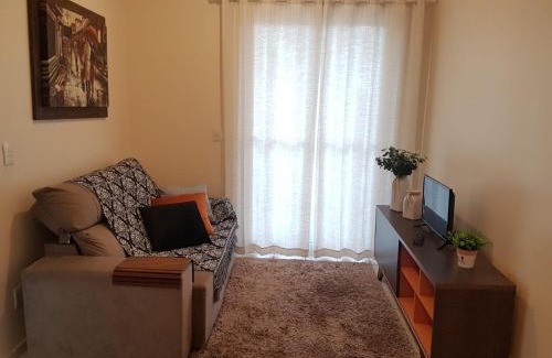 Santo Antonio Apartment | Apartamento TOP CLIMATIZADO em CRICIÚMA-SC - ótimo CUSTO-BENEFÍCIO - Cozinha completa - Cama Box - WiFI - Smart TV - Apps YouTube - NetFlix - Prime Vídeo - Garagem coberta - Portaria Digital 24h - Lugar sossegado e arborizado - Acomoda até 5 pessoas
