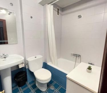 Distrito Sur Apartment | Apartamento Torrebermeja