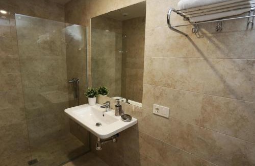Arrabal Apartment | Apartamento turisticos Puente Romano P3 2-B