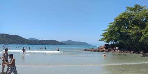 Pereque-Mirim Apartment | Apartamento Ubatuba Ypê Mirim beach