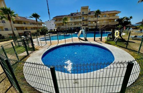 Puerto de la Duquesa Apartment | Apartamento Vacacional Sol y Mar