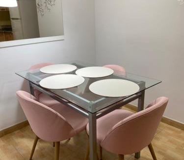 Alcaniz Apartment | Apartamentos Alcañiz, Ana