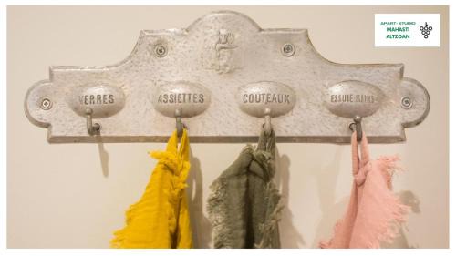 Zarautz Apartment | Apartamentos Boutique ALTZOAN con APARCAMIENTO GRATUITO