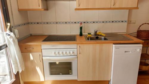 Castiello de Jaca Apartment | Apartamentos Castiello de Jaca 3000