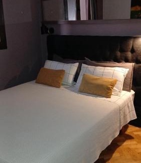 Lleida Apartment | Apartamentos "Casa Melé" 2
