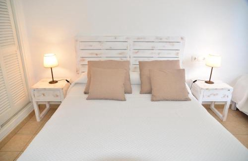Es Pujols Apartment | Apartamentos CostaMar 1; Apartamento nº11