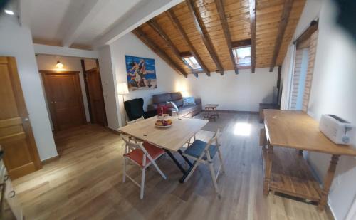 Ispaster Apartment | Apartamentos Iparagirre