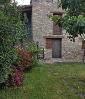 Tierrantona Apartment | Apartamentos La Borda Castillon