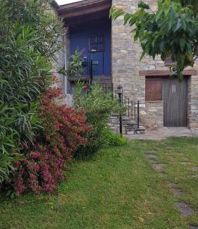 Tierrantona Apartment | Apartamentos La Borda Castillon