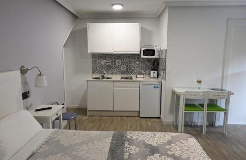 Avin Apartment | Apartamentos La Cueva - Onis