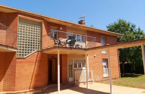 Can Blanc Apartment | Apartamentos la Francesa