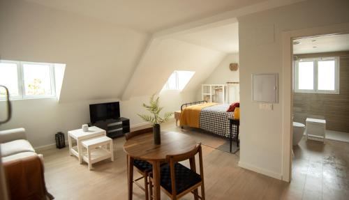 Barrio de la Vega Apartment | Apartamentos La Guardilla
