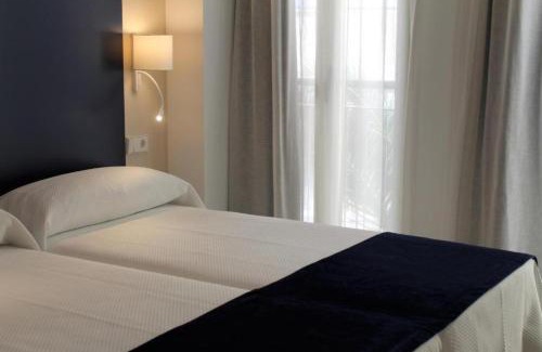 Benidorm Centro Apartment | Apartamentos Mayal con Piscina