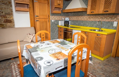 Serantes Apartment | Apartamentos Navalin