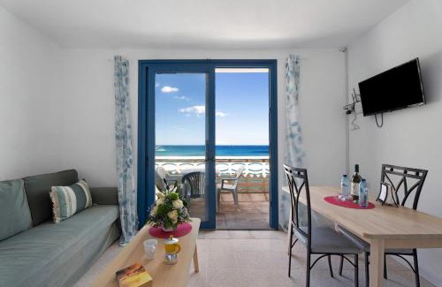 Alojera Apartment | Apartamentos Playa Azul - 6