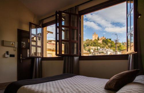 Central District Apartment | Apartamentos Reyes Católicos
