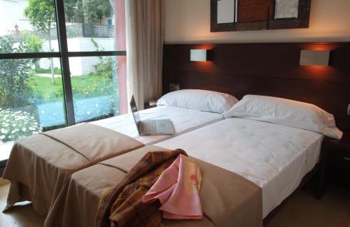 Castelldefels Apartment | Apartamentos Royal Marina Gardens