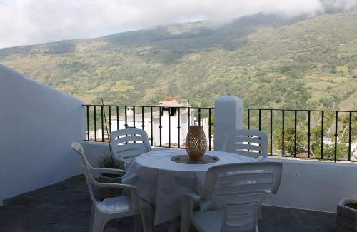 Capileira Apartment | Apartamentos Rurales Rosendo: "Suite Veleta"