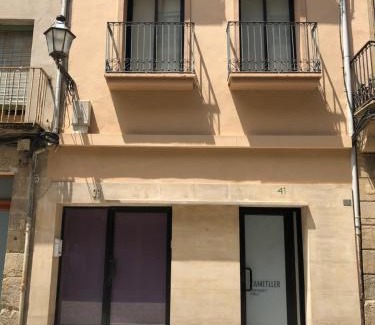 Cervera Apartment | Apartaments L`Ametller