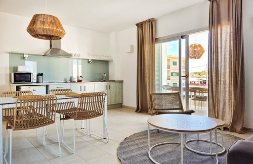 Es Pujols Apartment | Apartaments Proa Es Pujols - Adults Only