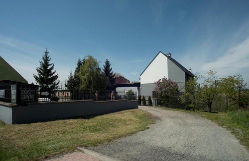 Klodzko Miasto Apartment | Apartamenty Folwark Boguszyn