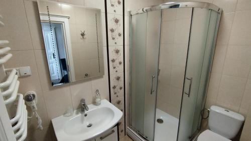 Sandomierz House | Apartamenty i pokoje gościnne KOŁODZIEJÓWKA