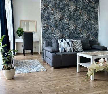 Kielce Apartment | Apartamenty Kielce- Apartament Zacisze przy Baseny Tropikalne, Kadzielnia, parking, faktura,centrum