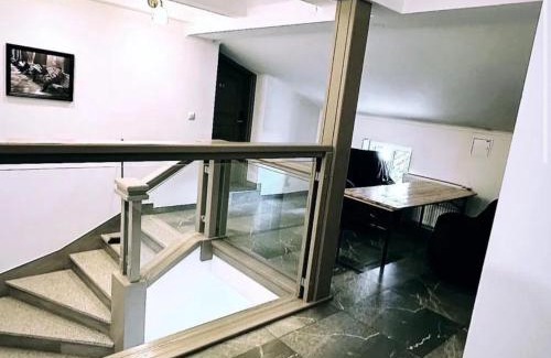 Dabrowa Gornicza Apartment | Apartamenty Retro