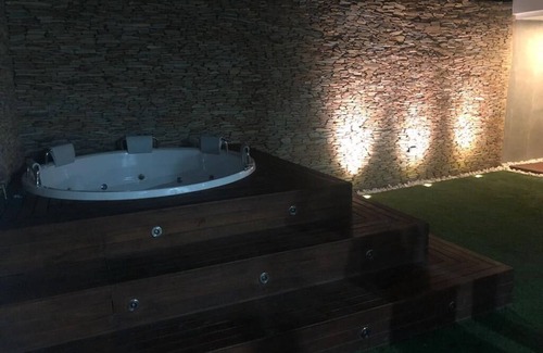 Sopetran Cabin | Apartasol with Private Jacuzzi near San Jerónimo and Santafe