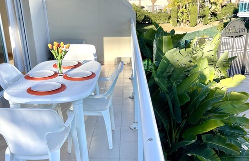 La Pineda Apartment | APARTBEACH LOS JUNCOS 3 LARGE AND SUNNY TERRACE