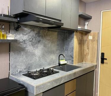 Surabaya Apartment | Apartemen Bale Hinggil Studio