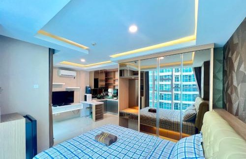 Tangerang Apartment | apartemen brooklyn alsut Studio bergaya modern,pusatkota,cozy,pool,gym,wifi