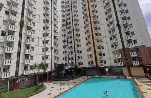 Depok Apartment | Apartemen Cibubur Village by Doby