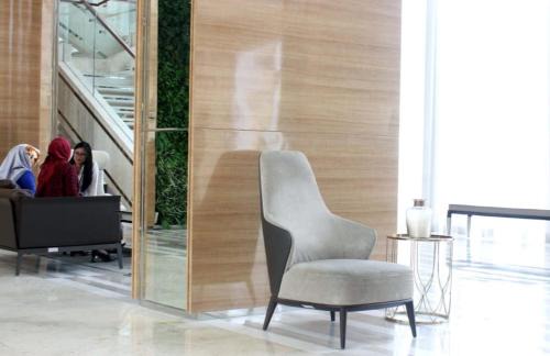 Surabaya Apartment | Apartemen Grand sungkono Lagoon Venetian.