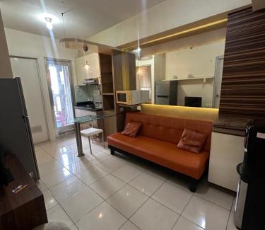 Pluit Apartment | Apartemen green bay by esti