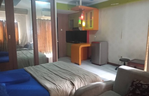 Binong Hotel | Apartemen Paragon Village by KITA