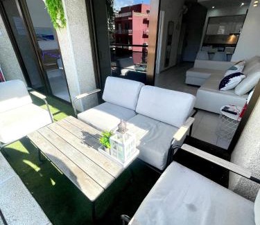 Calella Apartment | Apartemento piscina centro calella 3 min playa