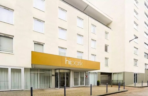 Quartier Chorier-Berriat Apartment | Aparthotel Adagio Grenoble Center* - 2 Rooms 4 People